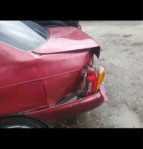 Красный Тойота Королла, объемом двигателя 0 л и пробегом 189 тыс. км за 650 $, фото 2 на Automoto.ua