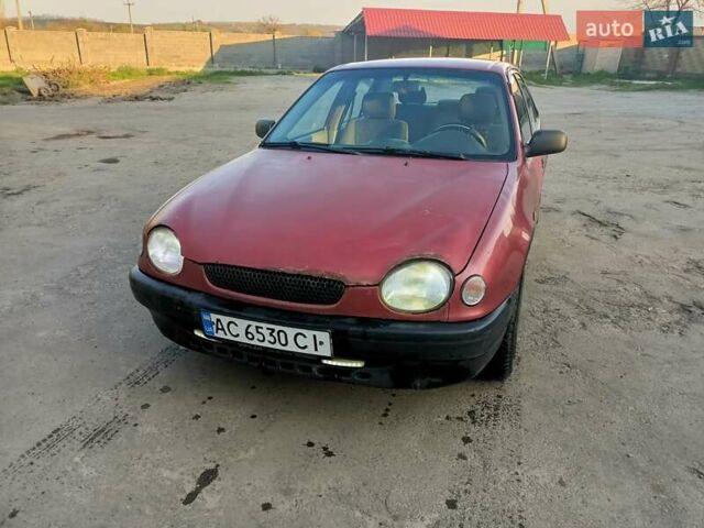 Червоний Тойота Королла, об'ємом двигуна 1.4 л та пробігом 270 тис. км за 1300 $, фото 1 на Automoto.ua