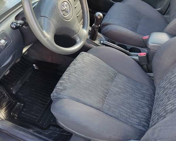 Красный Тойота Королла, объемом двигателя 1.6 л и пробегом 130 тыс. км за 4700 $, фото 9 на Automoto.ua