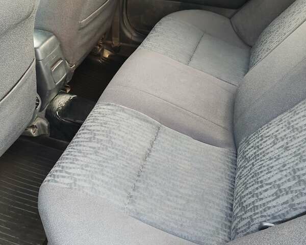 Красный Тойота Королла, объемом двигателя 1.6 л и пробегом 130 тыс. км за 4700 $, фото 13 на Automoto.ua