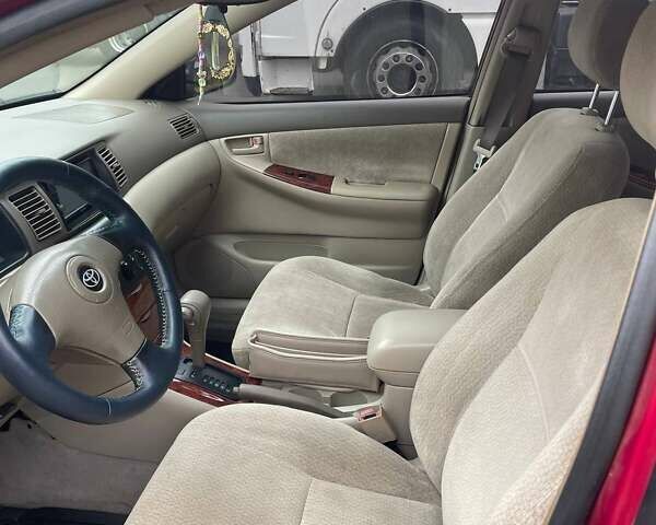Червоний Тойота Королла, об'ємом двигуна 1.79 л та пробігом 250 тис. км за 5100 $, фото 17 на Automoto.ua