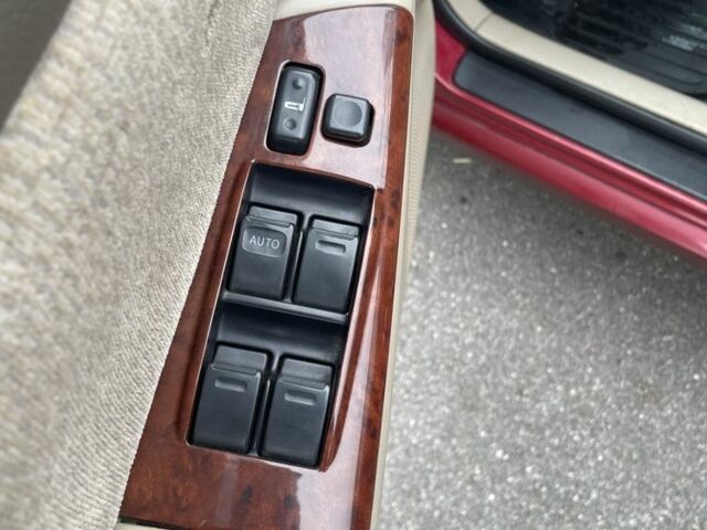 Червоний Тойота Королла, об'ємом двигуна 1.8 л та пробігом 250 тис. км за 5100 $, фото 6 на Automoto.ua