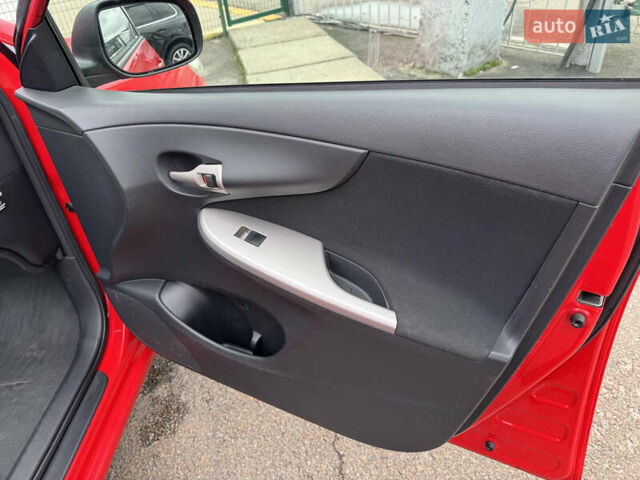 Красный Тойота Королла, объемом двигателя 1.6 л и пробегом 200 тыс. км за 7290 $, фото 29 на Automoto.ua