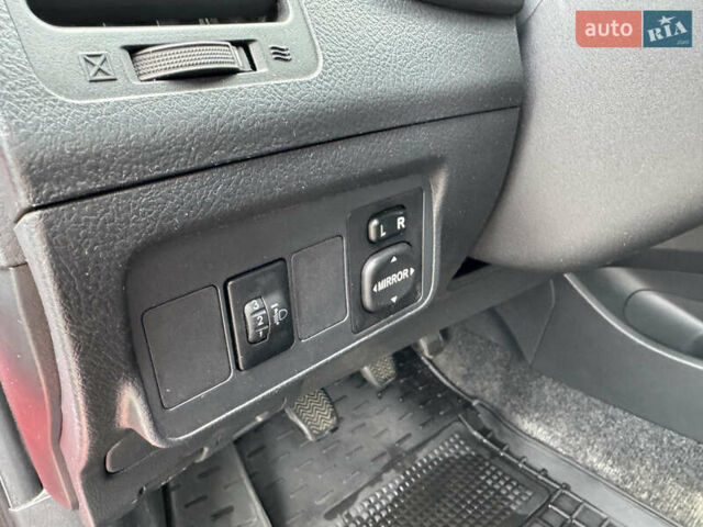 Красный Тойота Королла, объемом двигателя 1.6 л и пробегом 200 тыс. км за 7290 $, фото 16 на Automoto.ua