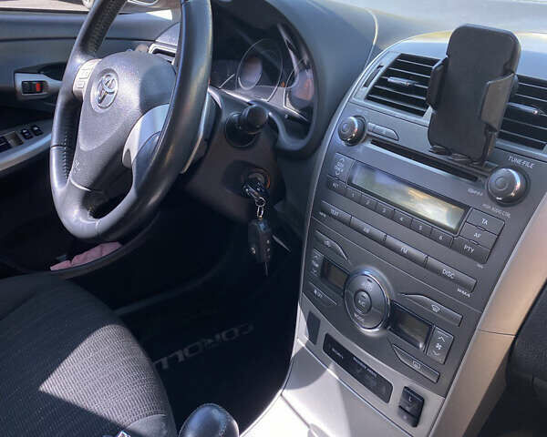 Красный Тойота Королла, объемом двигателя 1.6 л и пробегом 116 тыс. км за 9425 $, фото 31 на Automoto.ua