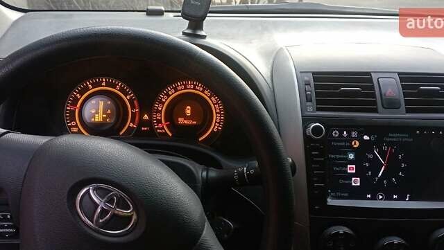 Красный Тойота Королла, объемом двигателя 1.6 л и пробегом 227 тыс. км за 5000 $, фото 9 на Automoto.ua