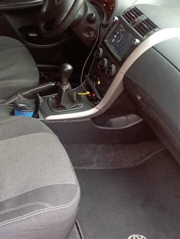 Красный Тойота Королла, объемом двигателя 1.6 л и пробегом 227 тыс. км за 5000 $, фото 8 на Automoto.ua