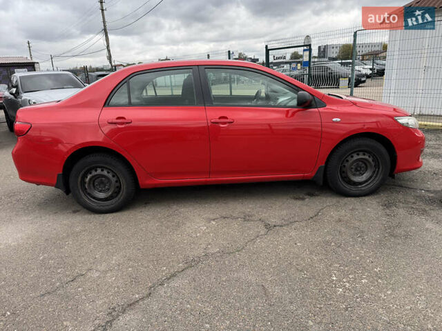Красный Тойота Королла, объемом двигателя 1.6 л и пробегом 200 тыс. км за 7290 $, фото 4 на Automoto.ua