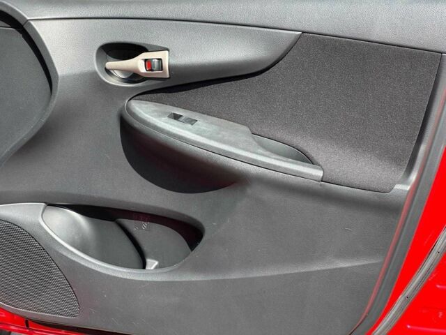 Красный Тойота Королла, объемом двигателя 1.3 л и пробегом 162 тыс. км за 6790 $, фото 21 на Automoto.ua