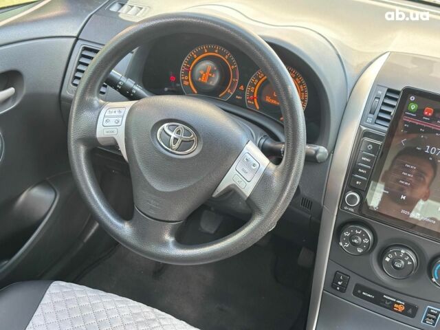 Красный Тойота Королла, объемом двигателя 1.3 л и пробегом 162 тыс. км за 7490 $, фото 19 на Automoto.ua