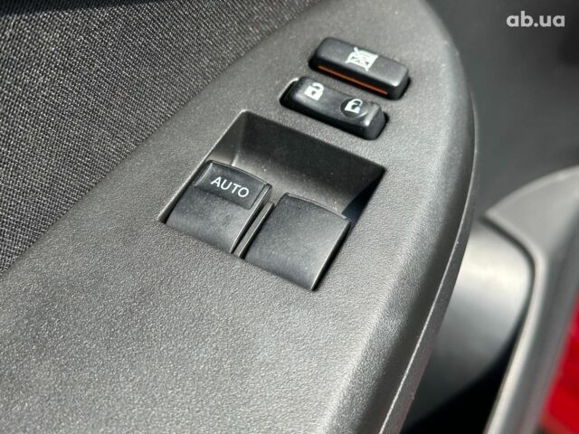 Красный Тойота Королла, объемом двигателя 1.3 л и пробегом 162 тыс. км за 7490 $, фото 11 на Automoto.ua