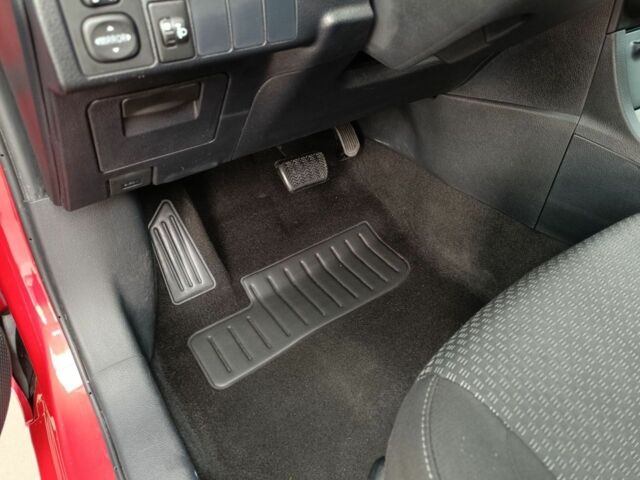 Красный Тойота Королла, объемом двигателя 0 л и пробегом 83 тыс. км за 13800 $, фото 12 на Automoto.ua