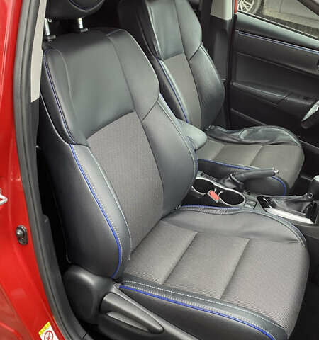 Красный Тойота Королла, объемом двигателя 1.8 л и пробегом 150 тыс. км за 13999 $, фото 11 на Automoto.ua