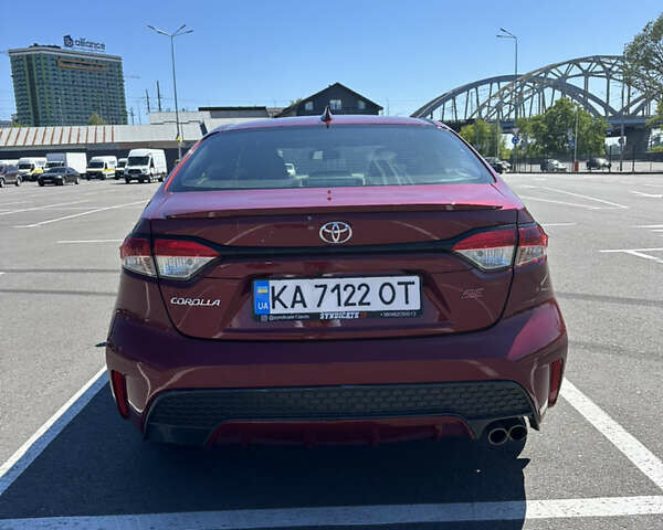 Червоний Тойота Королла, об'ємом двигуна 1.99 л та пробігом 14 тис. км за 19900 $, фото 5 на Automoto.ua