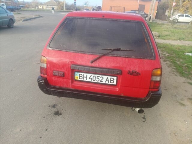 Красный Тойота Королла, объемом двигателя 2 л и пробегом 2 тыс. км за 1250 $, фото 5 на Automoto.ua