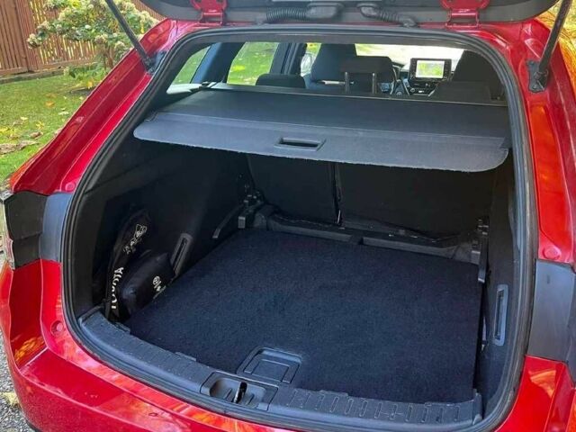 Червоний Тойота Королла, об'ємом двигуна 0 л та пробігом 141 тис. км за 15500 $, фото 9 на Automoto.ua