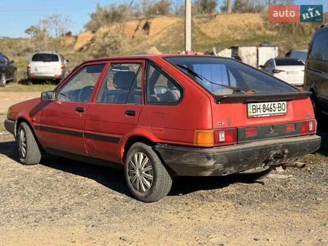 Красный Тойота Королла, объемом двигателя 1.3 л и пробегом 100 тыс. км за 500 $, фото 3 на Automoto.ua