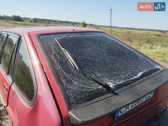 Красный Тойота Королла, объемом двигателя 1.8 л и пробегом 253 тыс. км за 700 $, фото 11 на Automoto.ua