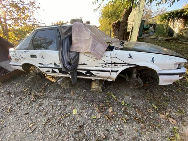 Красный Тойота Королла, объемом двигателя 1.3 л и пробегом 200 тыс. км за 1300 $, фото 13 на Automoto.ua