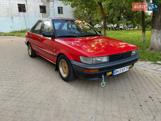 Красный Тойота Королла, объемом двигателя 1.3 л и пробегом 229 тыс. км за 2350 $, фото 4 на Automoto.ua