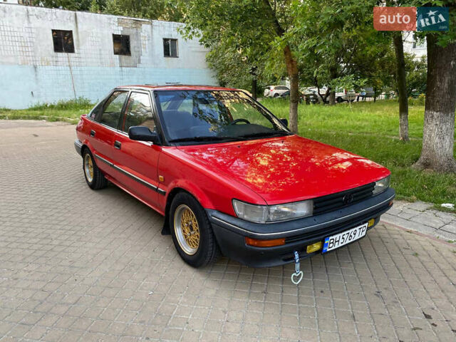 Красный Тойота Королла, объемом двигателя 1.3 л и пробегом 229 тыс. км за 2350 $, фото 1 на Automoto.ua