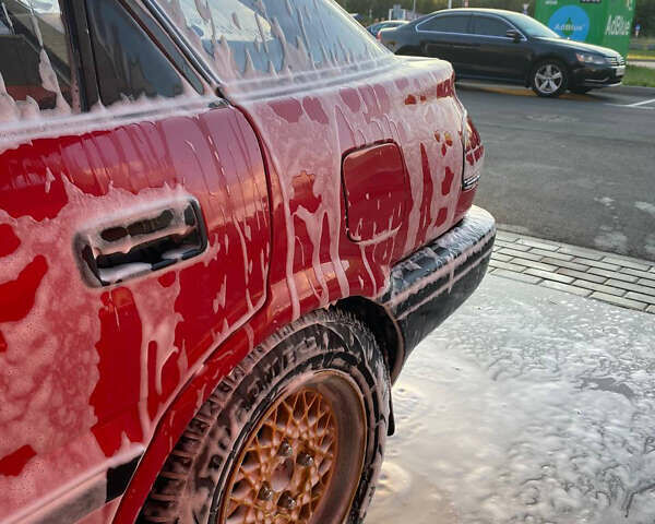 Красный Тойота Королла, объемом двигателя 1.3 л и пробегом 229 тыс. км за 2350 $, фото 5 на Automoto.ua