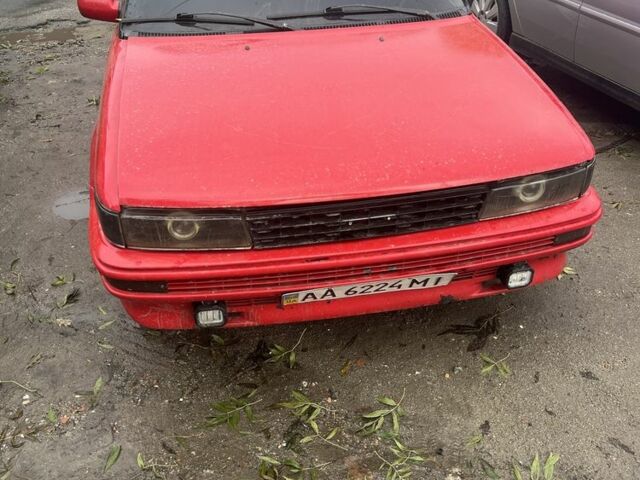 Тойота Королла 1989 в Кропивницком (Кировограде) на Automoto.ua Красный Тойота Королла, объемом двигателя 1.3 л и пробегом 350 тыс. км за 1200 $, фото 3 на Automoto.ua