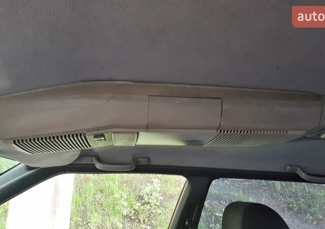 Червоний Тойота Королла, об'ємом двигуна 1.3 л та пробігом 374 тис. км за 2350 $, фото 18 на Automoto.ua