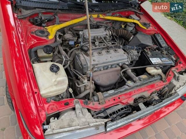 Червоний Тойота Королла, об'ємом двигуна 1.3 л та пробігом 374 тис. км за 2350 $, фото 6 на Automoto.ua