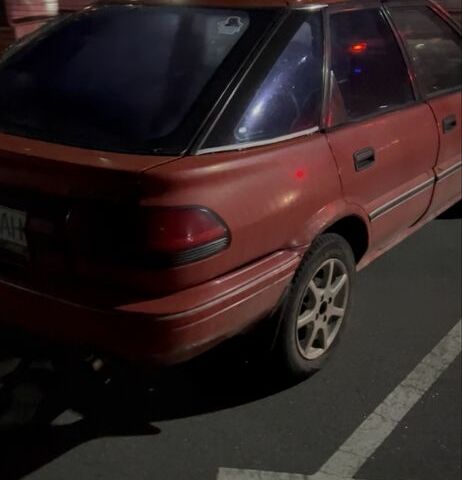 Червоний Тойота Королла, об'ємом двигуна 1.3 л та пробігом 200 тис. км за 850 $, фото 3 на Automoto.ua