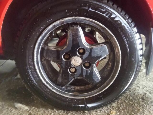 Красный Тойота Королла, объемом двигателя 1.4 л и пробегом 423 тыс. км за 2299 $, фото 13 на Automoto.ua