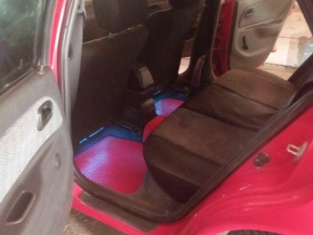 Червоний Тойота Королла, об'ємом двигуна 1.4 л та пробігом 423 тис. км за 2300 $, фото 7 на Automoto.ua