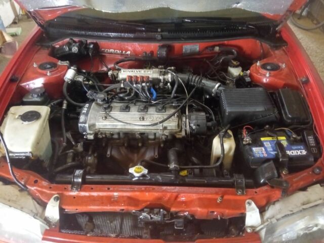 Красный Тойота Королла, объемом двигателя 1.4 л и пробегом 423 тыс. км за 2299 $, фото 19 на Automoto.ua