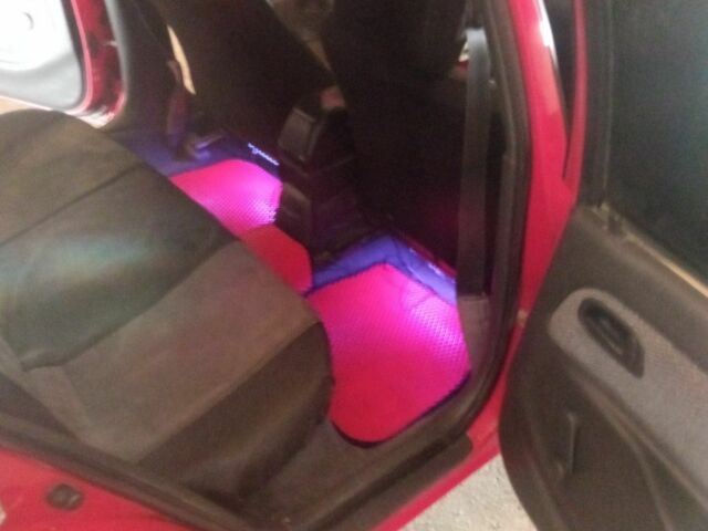 Красный Тойота Королла, объемом двигателя 1.4 л и пробегом 423 тыс. км за 2299 $, фото 8 на Automoto.ua