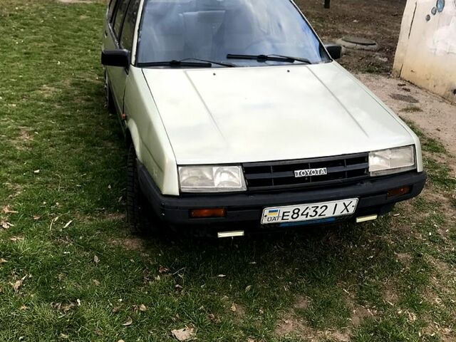 Тойота Королла, объемом двигателя 1.3 л и пробегом 0 тыс. км за 600 $, фото 5 на Automoto.ua