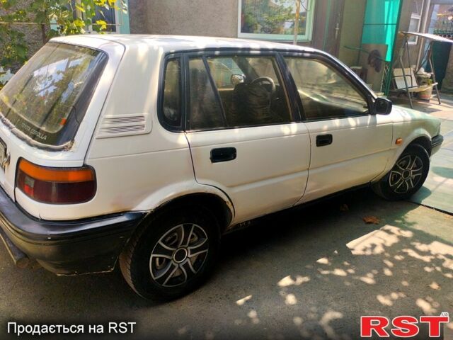 Тойота Королла, об'ємом двигуна 1.8 л та пробігом 600 тис. км за 1350 $, фото 3 на Automoto.ua
