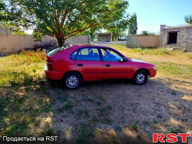 Тойота Королла, объемом двигателя 1.3 л и пробегом 200 тыс. км за 2200 $, фото 1 на Automoto.ua