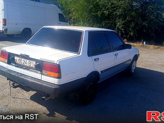 Тойота Королла, объемом двигателя 1.5 л и пробегом 200 тыс. км за 1150 $, фото 1 на Automoto.ua