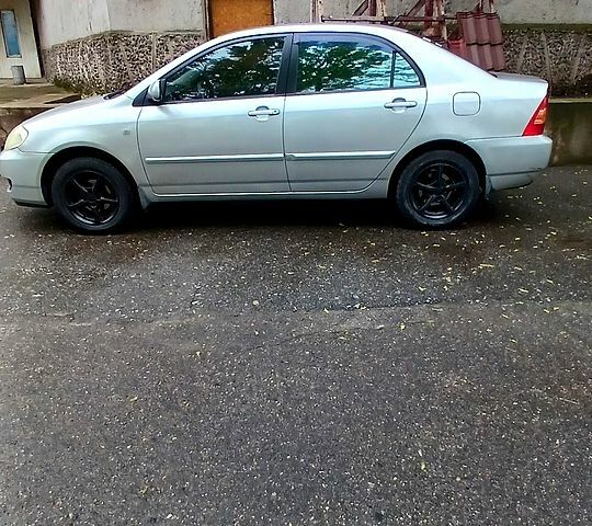 Тойота Королла, объемом двигателя 1.4 л и пробегом 310 тыс. км за 4500 $, фото 1 на Automoto.ua