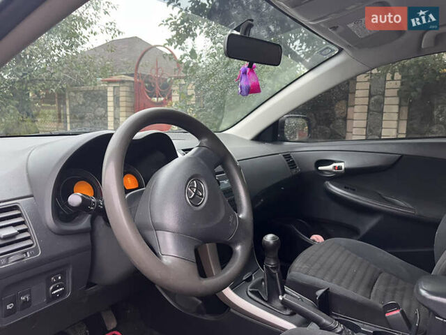 Тойота Королла, объемом двигателя 1.6 л и пробегом 280 тыс. км за 5500 $, фото 5 на Automoto.ua