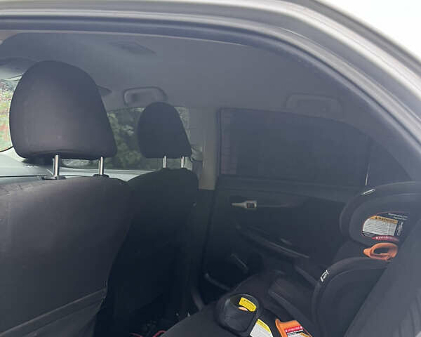 Тойота Королла, объемом двигателя 1.6 л и пробегом 280 тыс. км за 5500 $, фото 4 на Automoto.ua