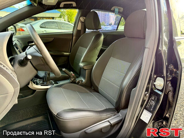 Тойота Королла, объемом двигателя 1.6 л и пробегом 220 тыс. км за 7800 $, фото 4 на Automoto.ua