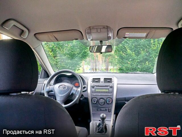 Тойота Королла, об'ємом двигуна 1.6 л та пробігом 253 тис. км за 6500 $, фото 4 на Automoto.ua