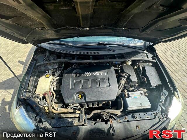 Тойота Королла, объемом двигателя 1.6 л и пробегом 250 тыс. км за 6800 $, фото 3 на Automoto.ua