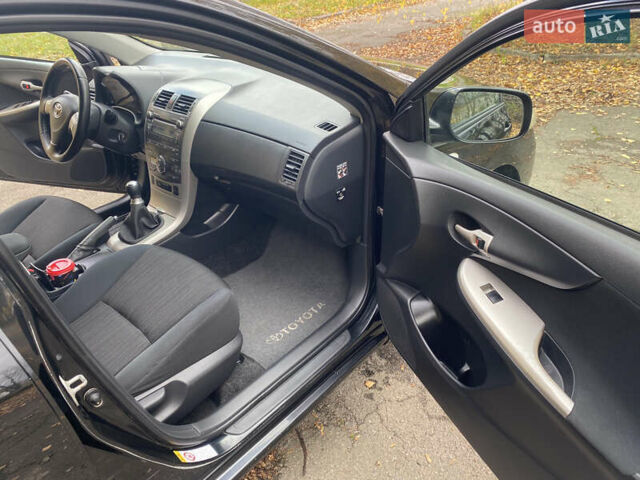 Тойота Королла, объемом двигателя 1.6 л и пробегом 220 тыс. км за 7600 $, фото 5 на Automoto.ua