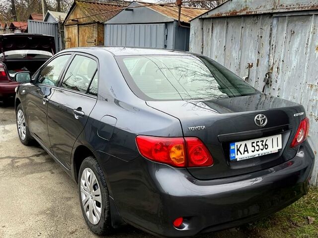 Тойота Королла, объемом двигателя 1.6 л и пробегом 210 тыс. км за 9999 $, фото 4 на Automoto.ua