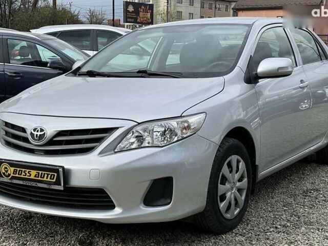 Тойота Королла, объемом двигателя 1.3 л и пробегом 98 тыс. км за 8800 $, фото 2 на Automoto.ua