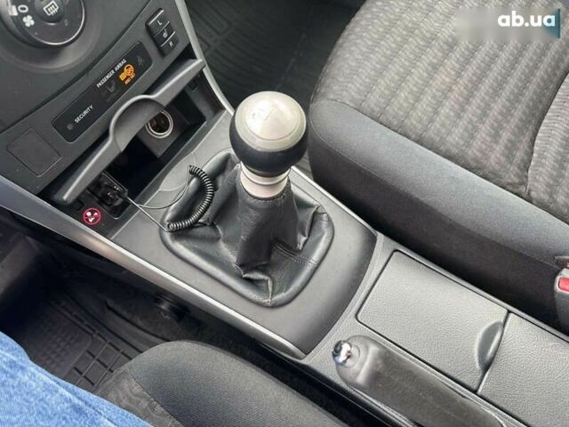 Тойота Королла, об'ємом двигуна 1.3 л та пробігом 252 тис. км за 4990 $, фото 15 на Automoto.ua