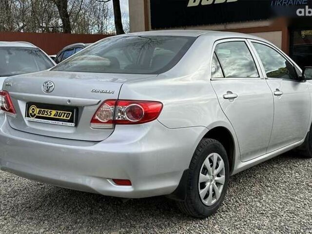 Тойота Королла, объемом двигателя 1.3 л и пробегом 98 тыс. км за 8800 $, фото 5 на Automoto.ua