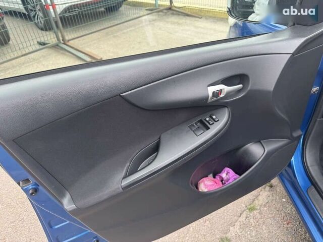 Тойота Королла, об'ємом двигуна 1.3 л та пробігом 252 тис. км за 4990 $, фото 11 на Automoto.ua